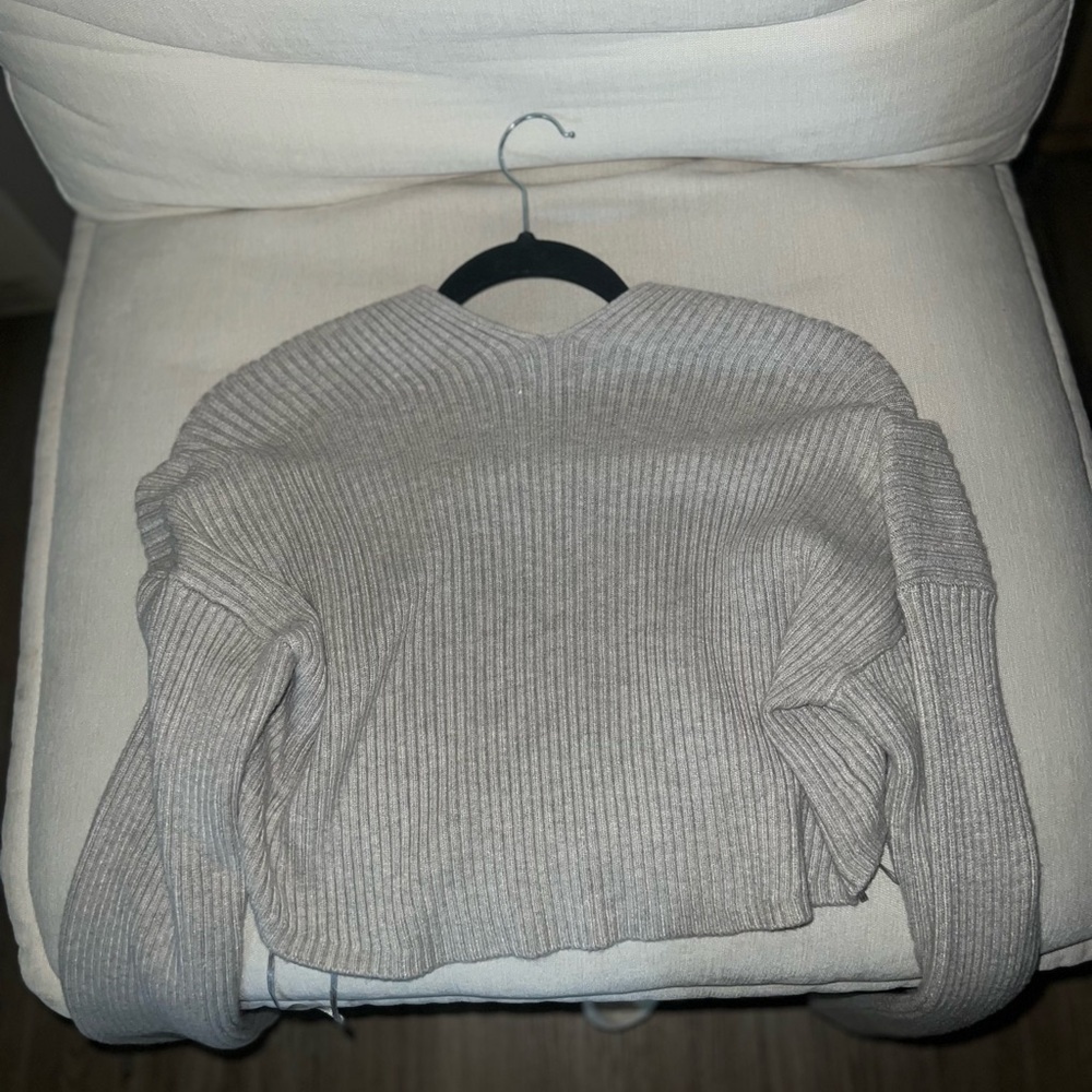Light Gray Ribbed Cardigan - Picture 3 of 4
